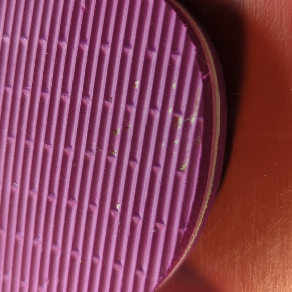 Vera Bradley (RETIRED) Flip Flops 9/10 - Picture 5 of 5